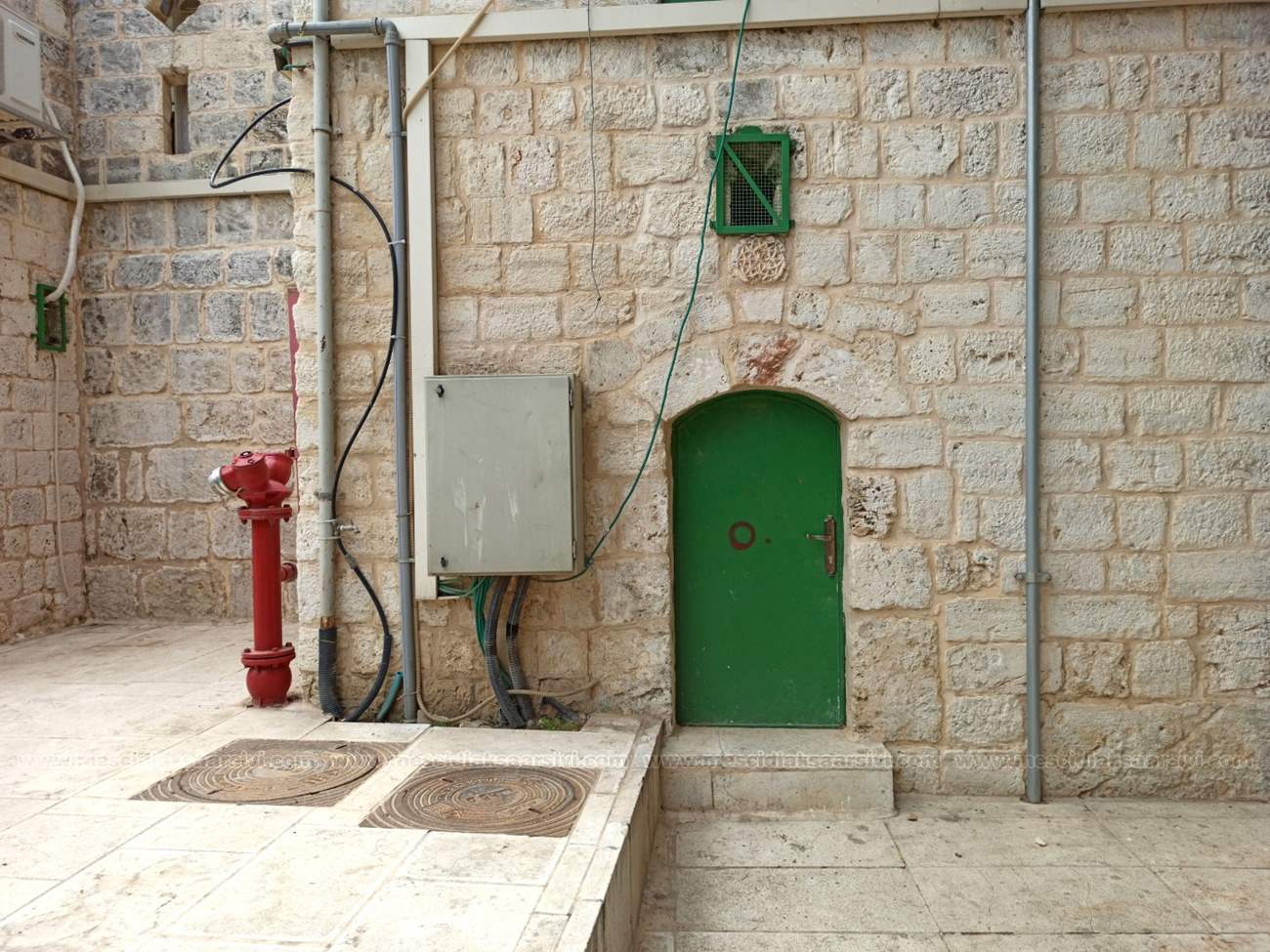 Image 4